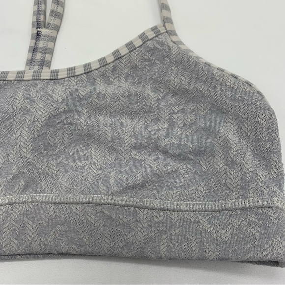 Lululemon Flow Y Grey with checkered straps Sports bra - Picture 3 of 9